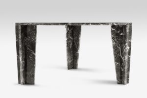 ZVI Marble table 3 legs Frontal view made in Italy  © Frederic Louis Fourrichon